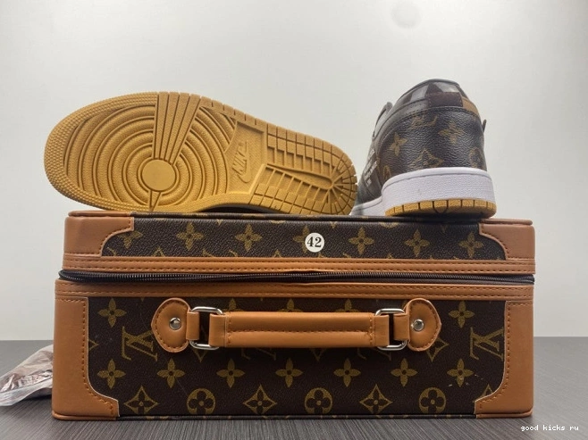 Air LOW 1 OW Off-Louis AJ1 x Jordan 0825